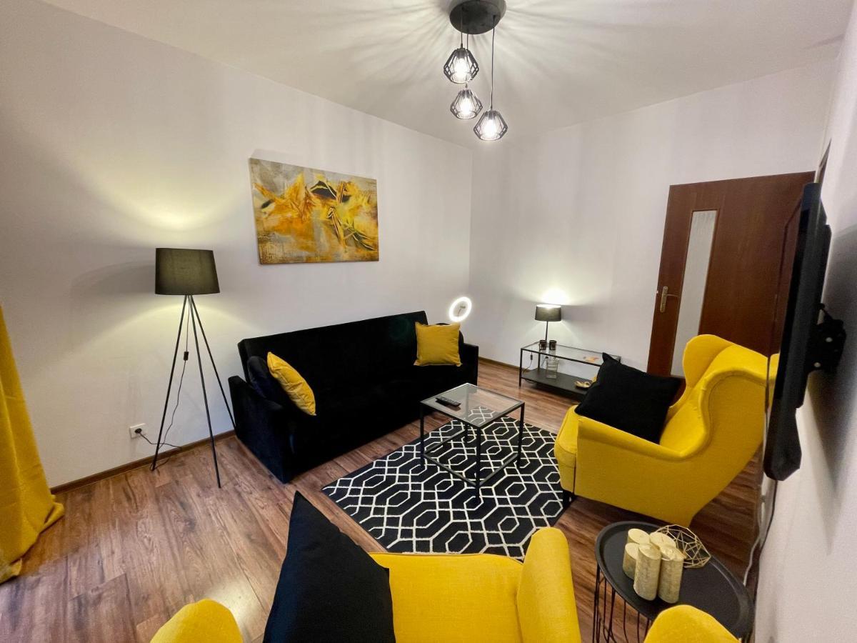 Appartement Diamond Metro Wifi 300 Mbs 70'Tv Netflix Hbo Appletv+ à Varsovie Extérieur photo