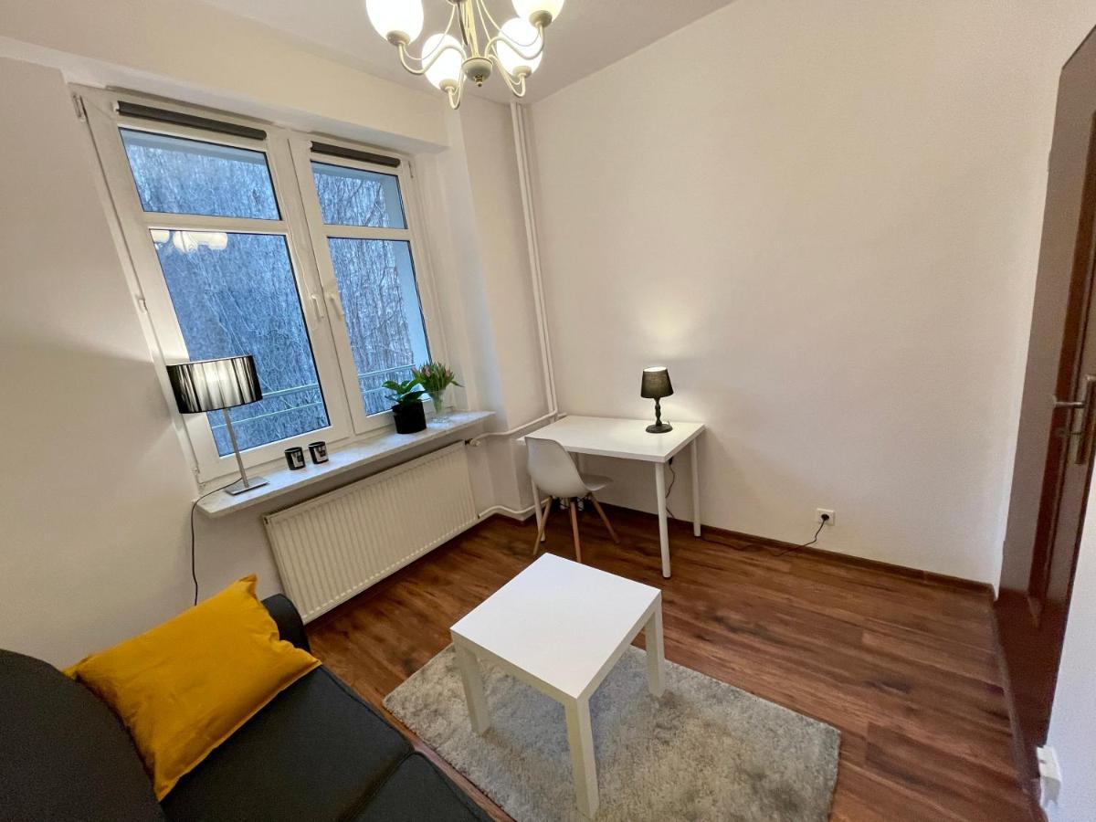 Appartement Diamond Metro Wifi 300 Mbs 70'Tv Netflix Hbo Appletv+ à Varsovie Extérieur photo